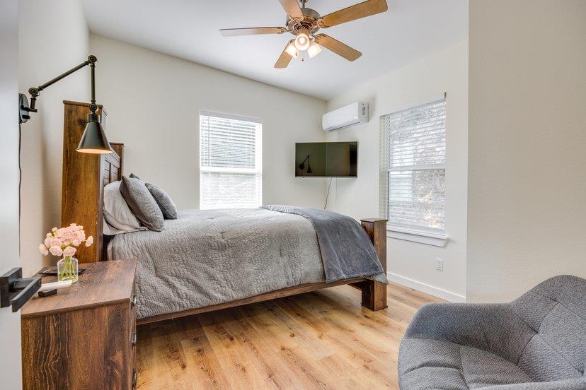 482 Dusty Saddle Dr, Canyon Lake, TX 78133