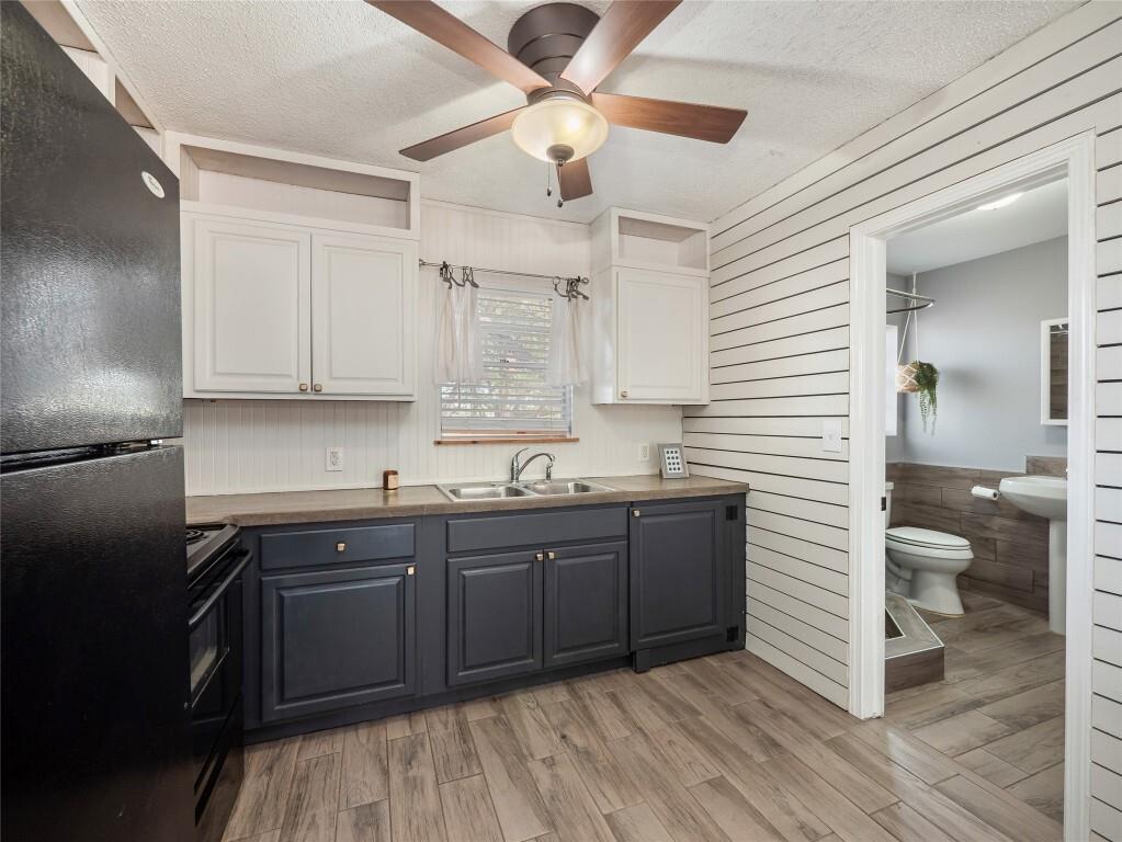 3908 Boat Dock Rd, Lago Vista, TX 78645