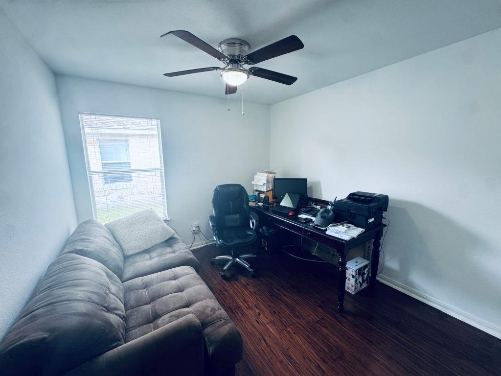 4216 Veiled Falls Dr, Pflugerville, TX 78660