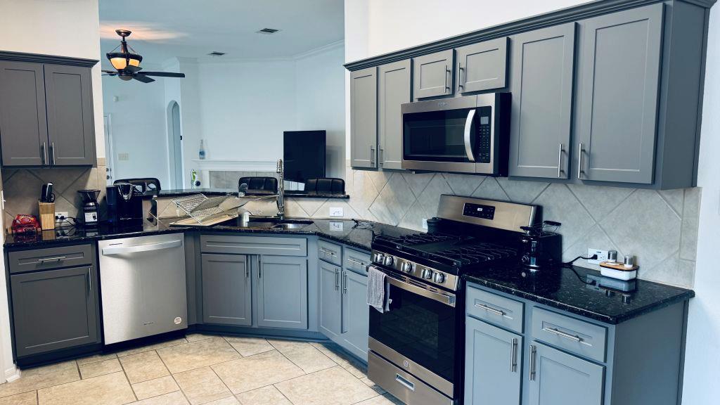 4216 Veiled Falls Dr, Pflugerville, TX 78660