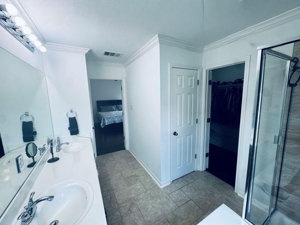 4216 Veiled Falls Dr, Pflugerville, TX 78660