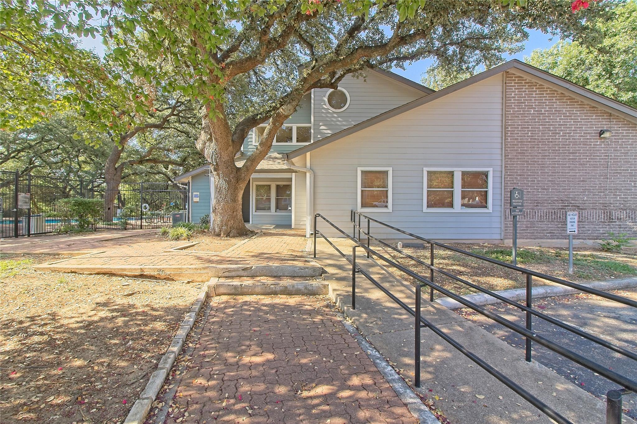 12166 Metric Blvd # 354, Austin, TX 78758