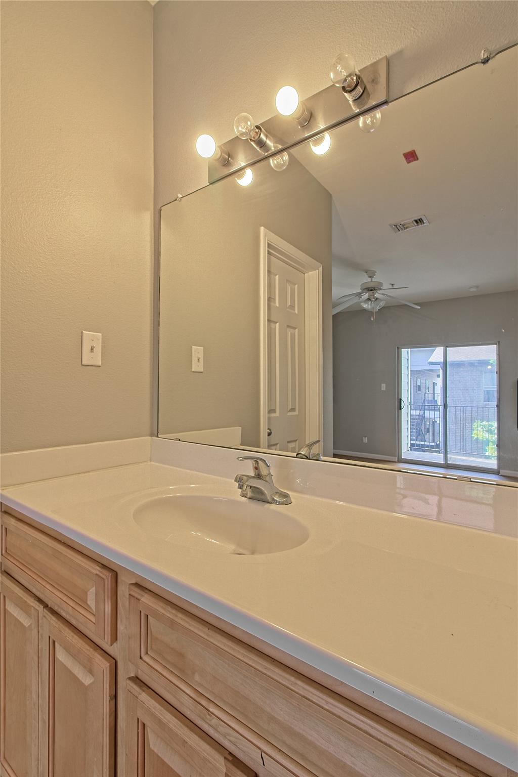 12166 Metric Blvd # 354, Austin, TX 78758
