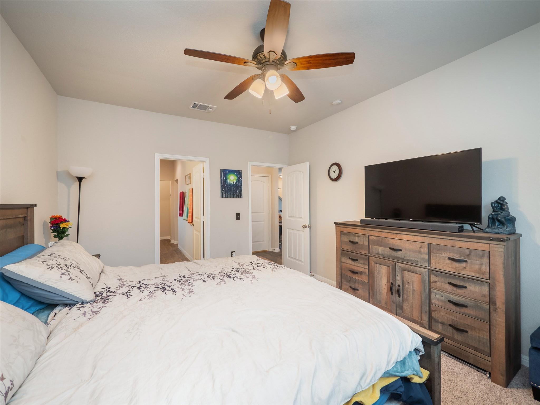 341 Blue Sage Dr, Leander, TX 78641