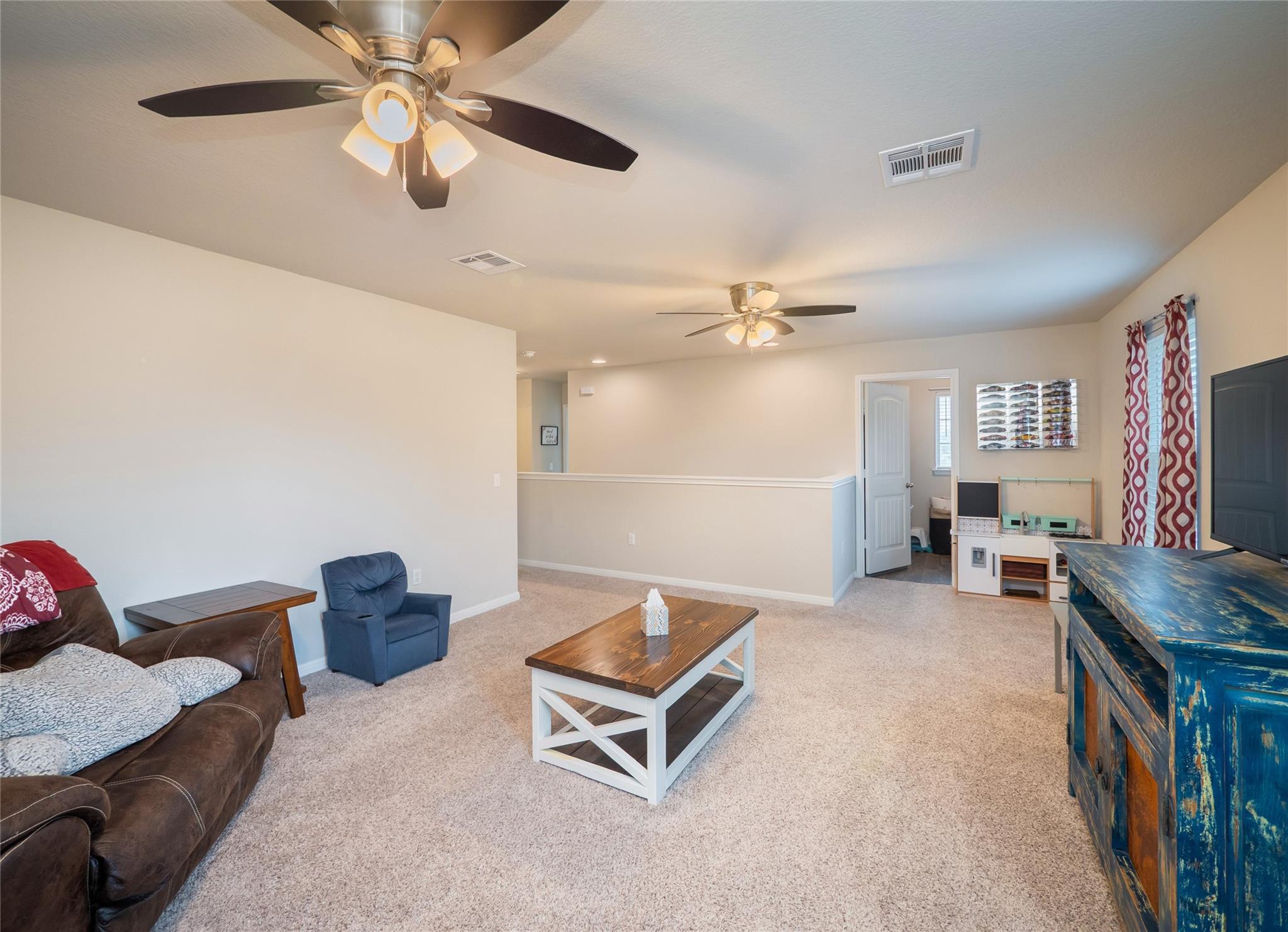 341 Blue Sage Dr, Leander, TX 78641