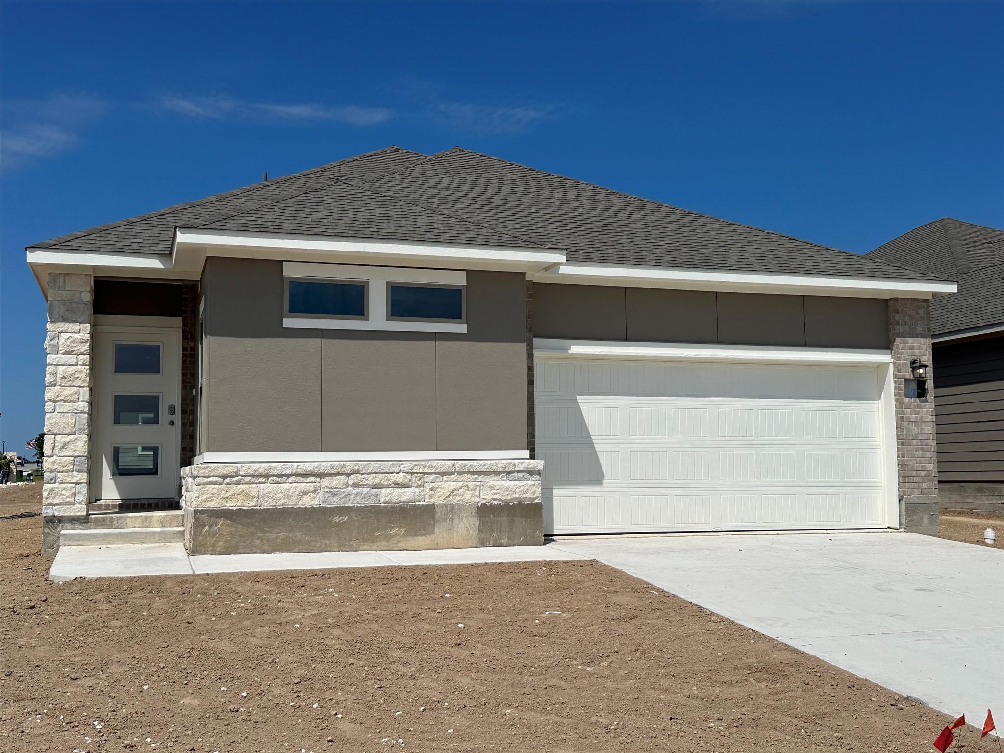 501 Sleep Hollow, Jarrell, TX 76537