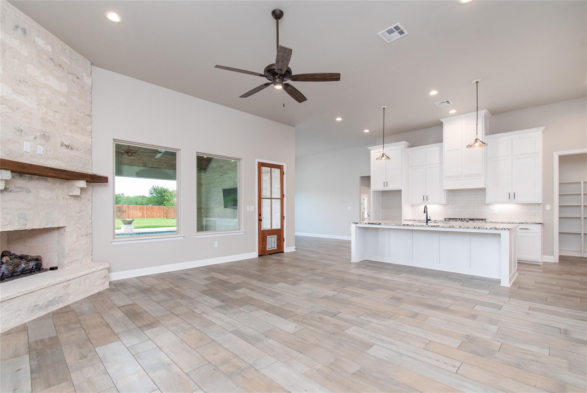 2050 Chalk Mill Xing, Salado, TX 76571