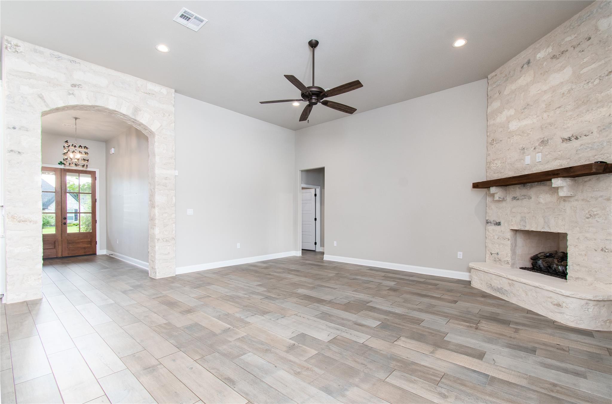 2050 Chalk Mill Xing, Salado, TX 76571