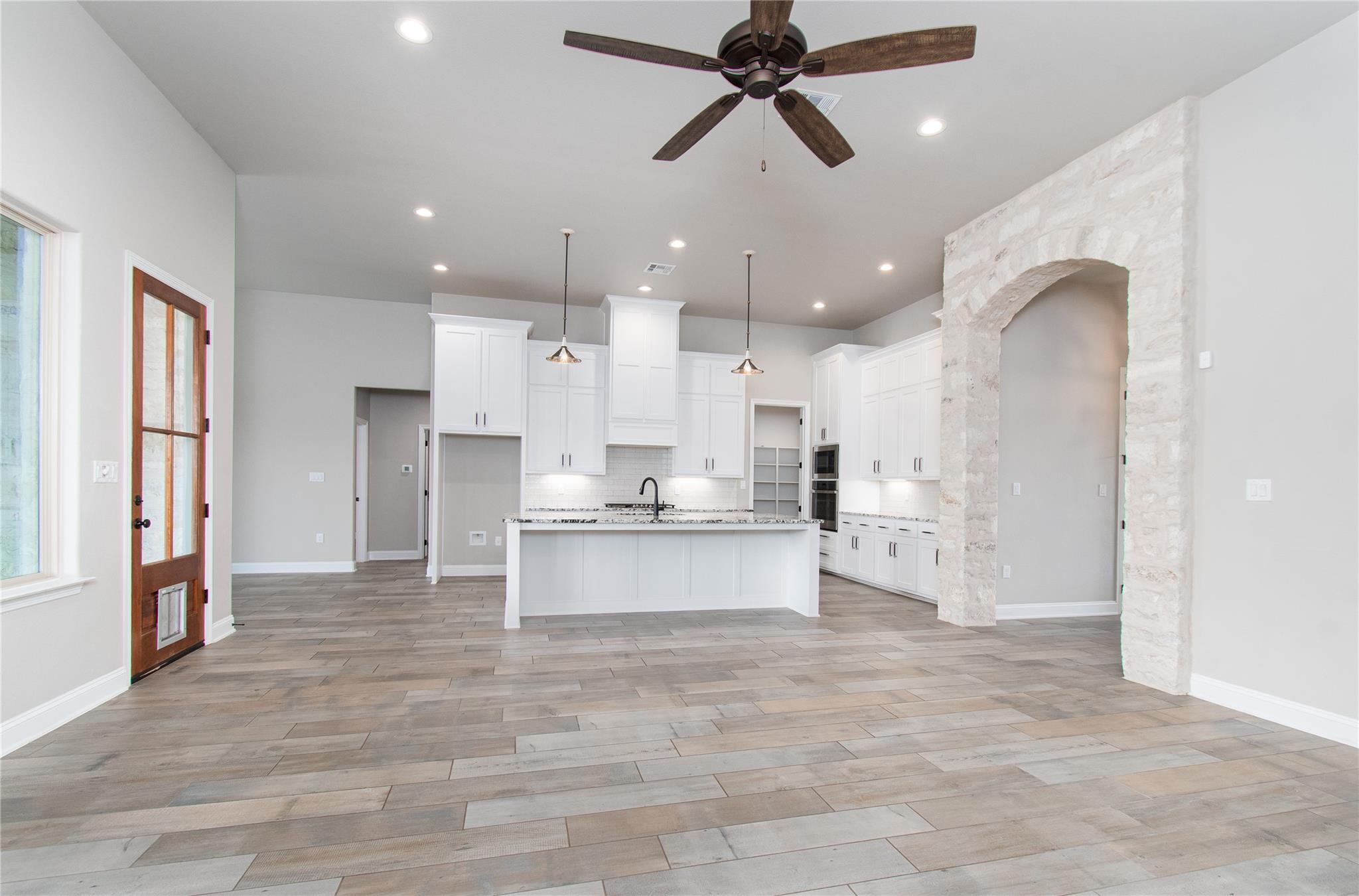 2050 Chalk Mill Xing, Salado, TX 76571