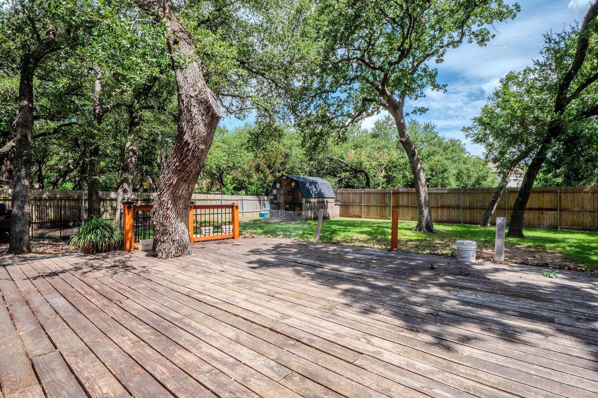 607 County Cork Ln, Leander, TX 78641