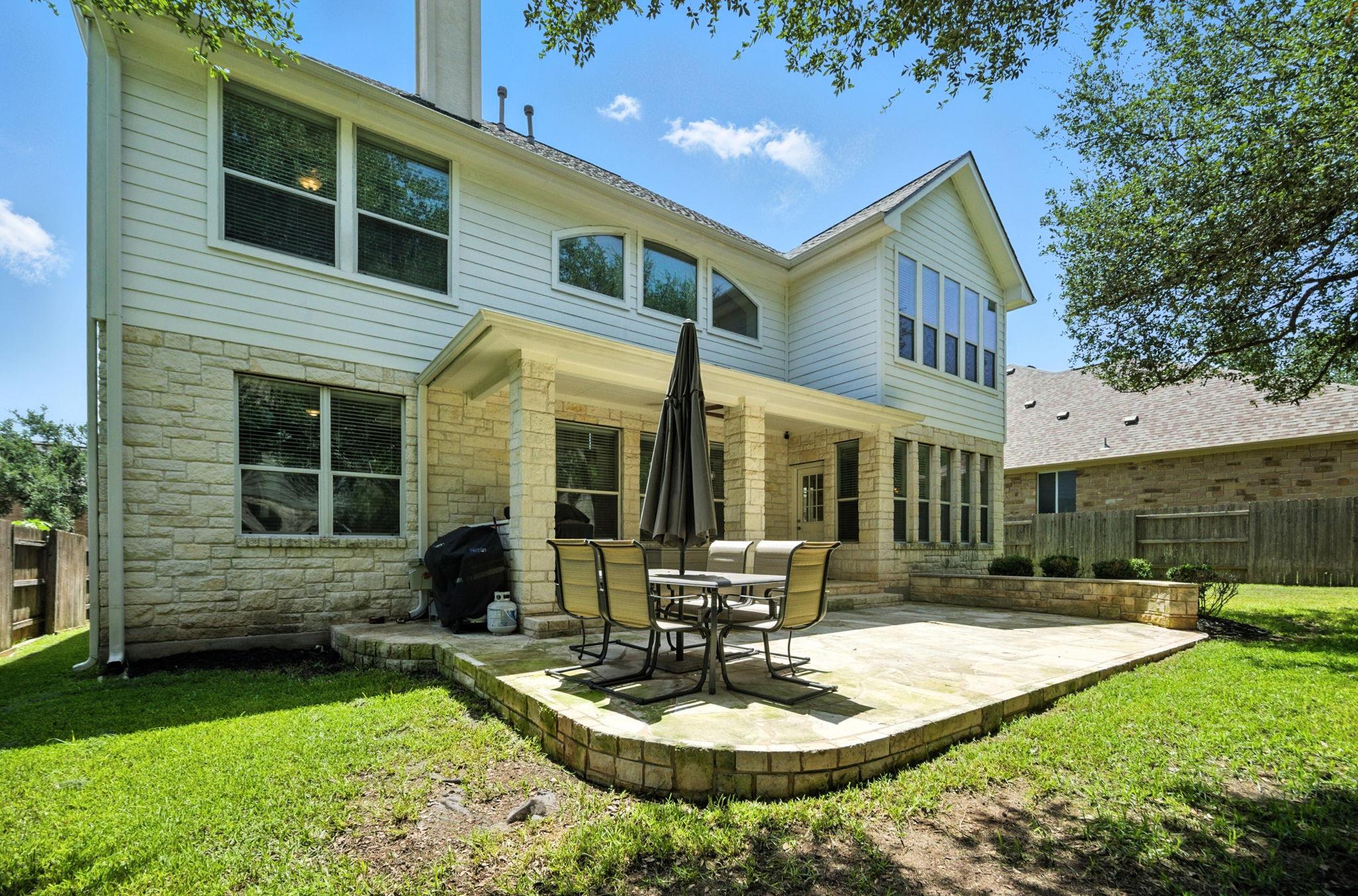1208 Pine Forest Cir, Round Rock, TX 78665