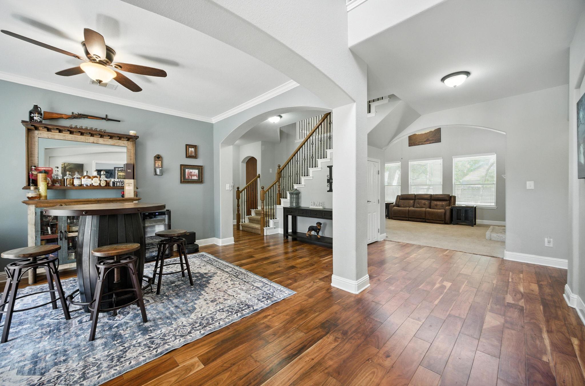 1208 Pine Forest Cir, Round Rock, TX 78665
