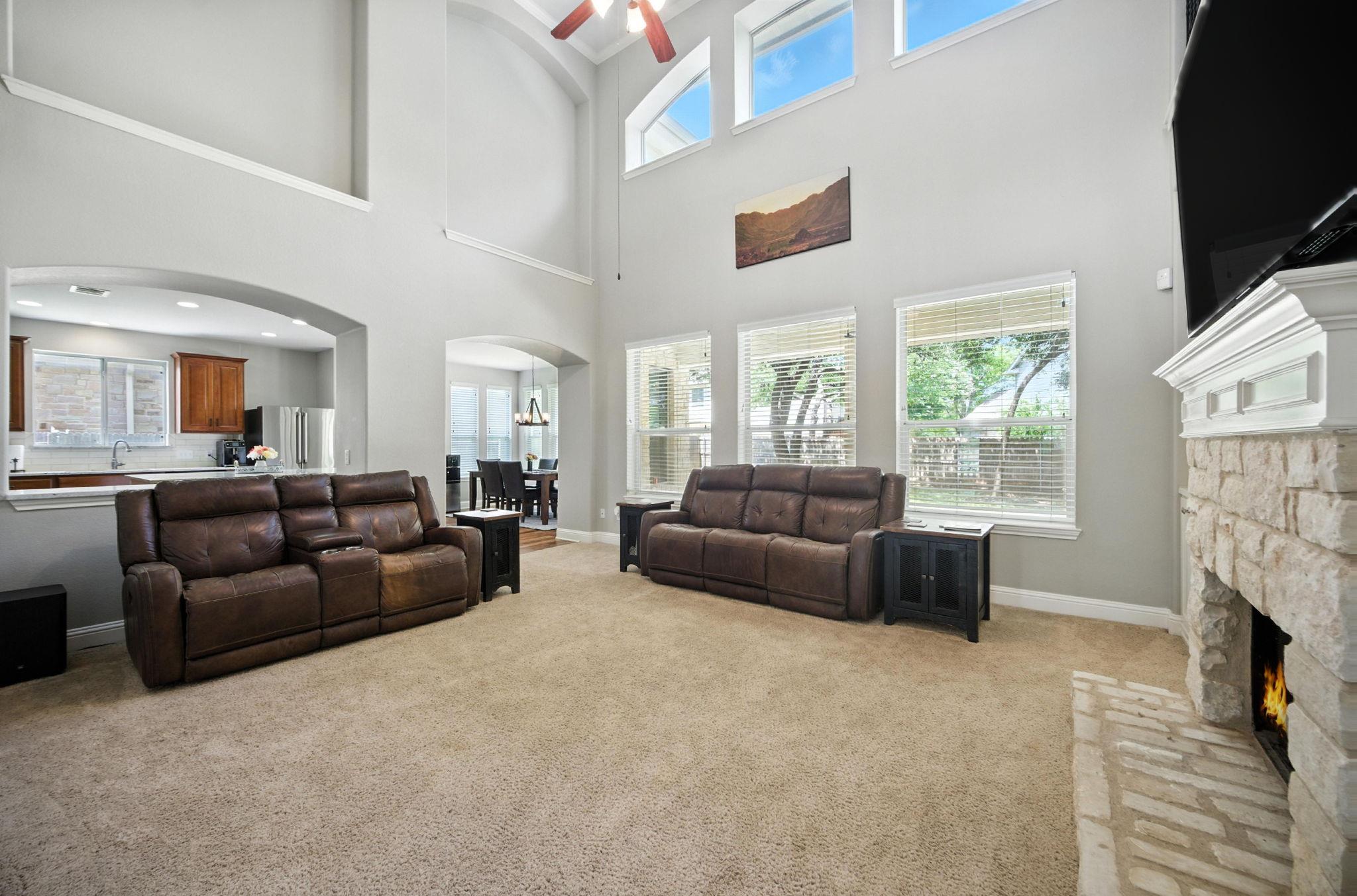 1208 Pine Forest Cir, Round Rock, TX 78665