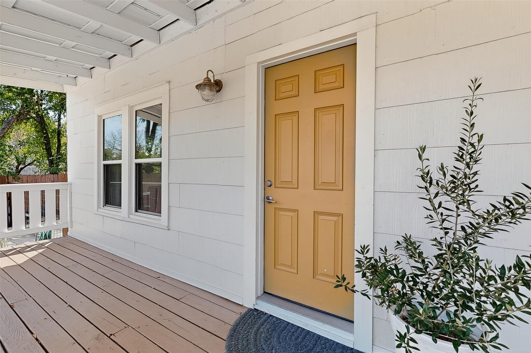 1916 Pecan St, Bastrop, TX 78602