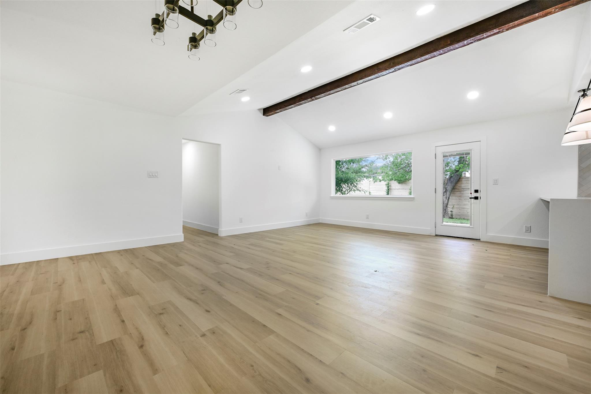 3001 Cedarlawn Cir, Austin, TX 78723