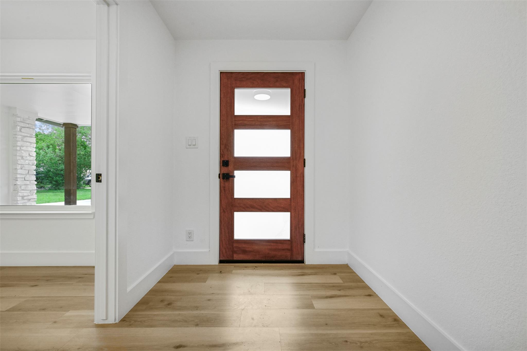 3001 Cedarlawn Cir, Austin, TX 78723