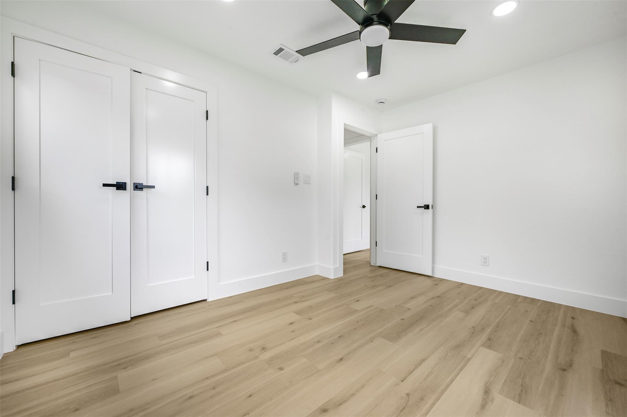 3001 Cedarlawn Cir, Austin, TX 78723
