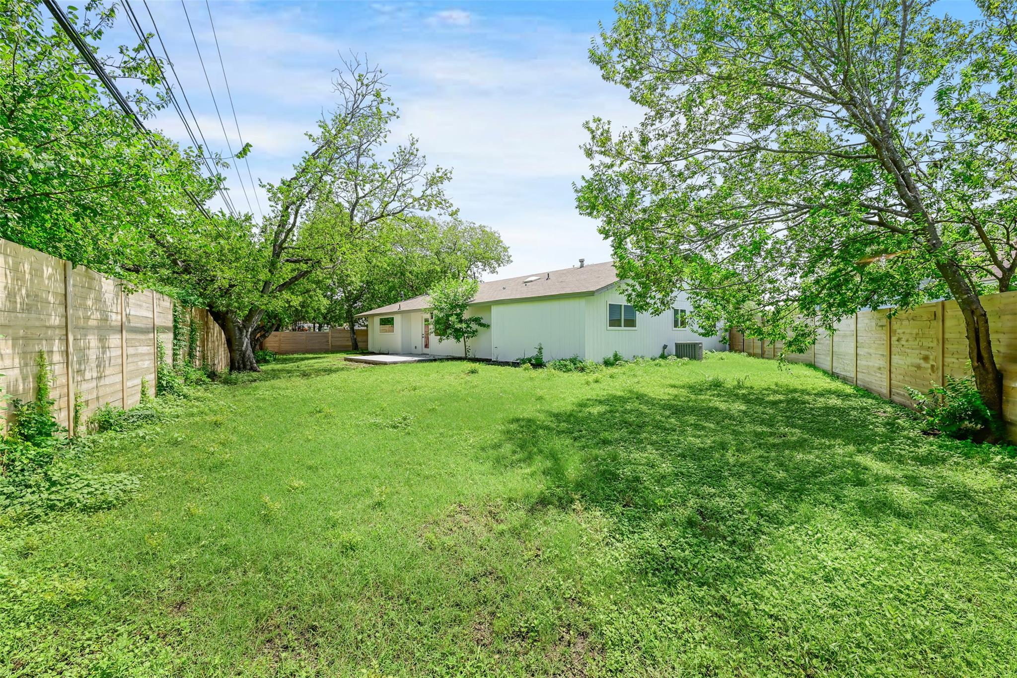 3001 Cedarlawn Cir, Austin, TX 78723