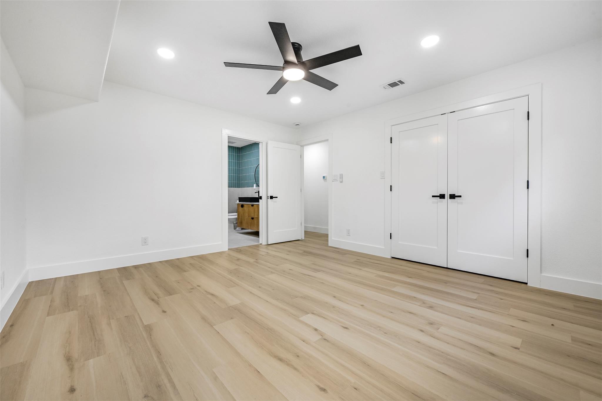 3001 Cedarlawn Cir, Austin, TX 78723