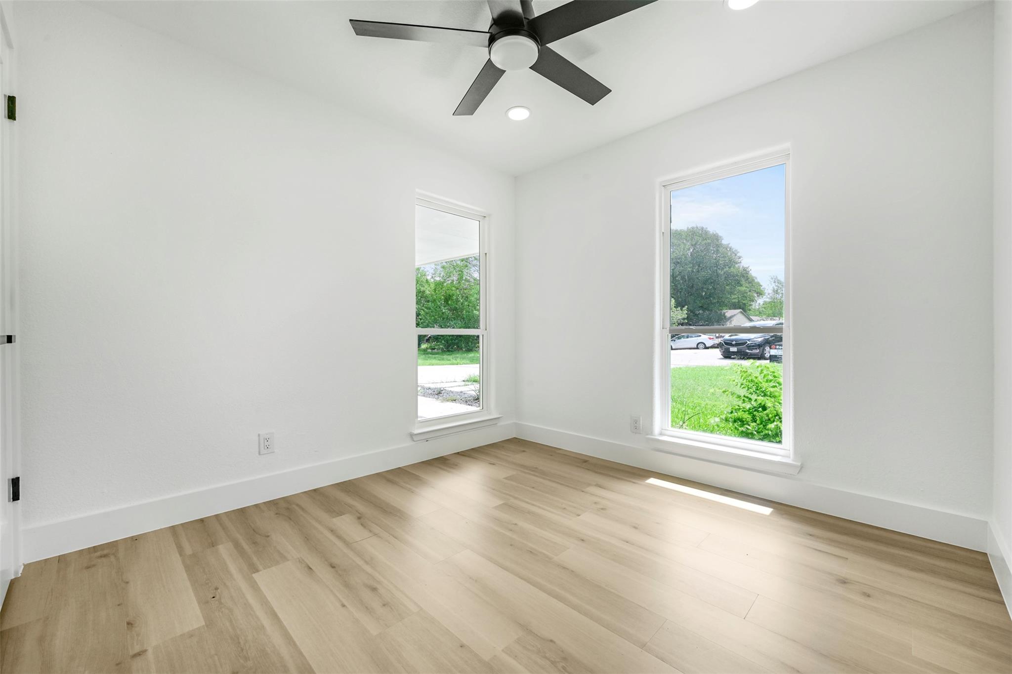3001 Cedarlawn Cir, Austin, TX 78723