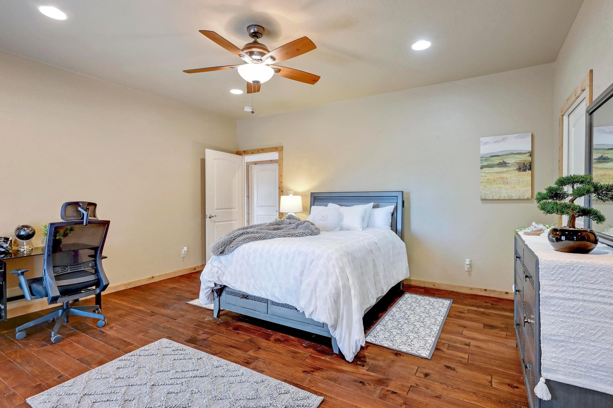 401 Madrone Canyon Dr, Dripping Springs, TX 78620