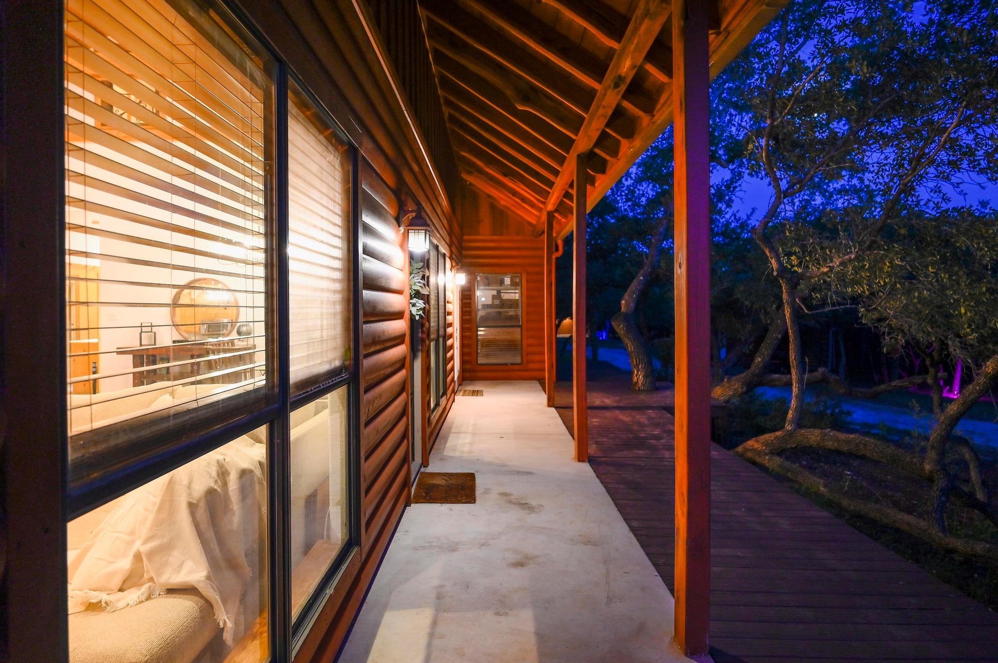 401 Madrone Canyon Dr, Dripping Springs, TX 78620