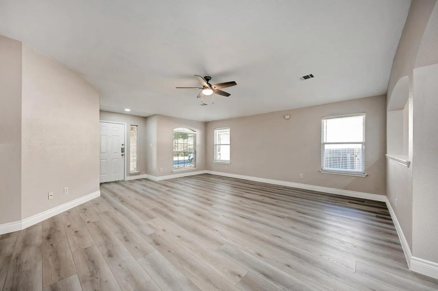 3333 Rod Carew Dr, Round Rock, TX 78665