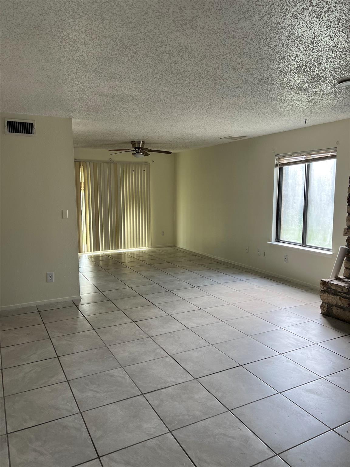 8423 FATHOM Cir # B, Austin, TX 78750