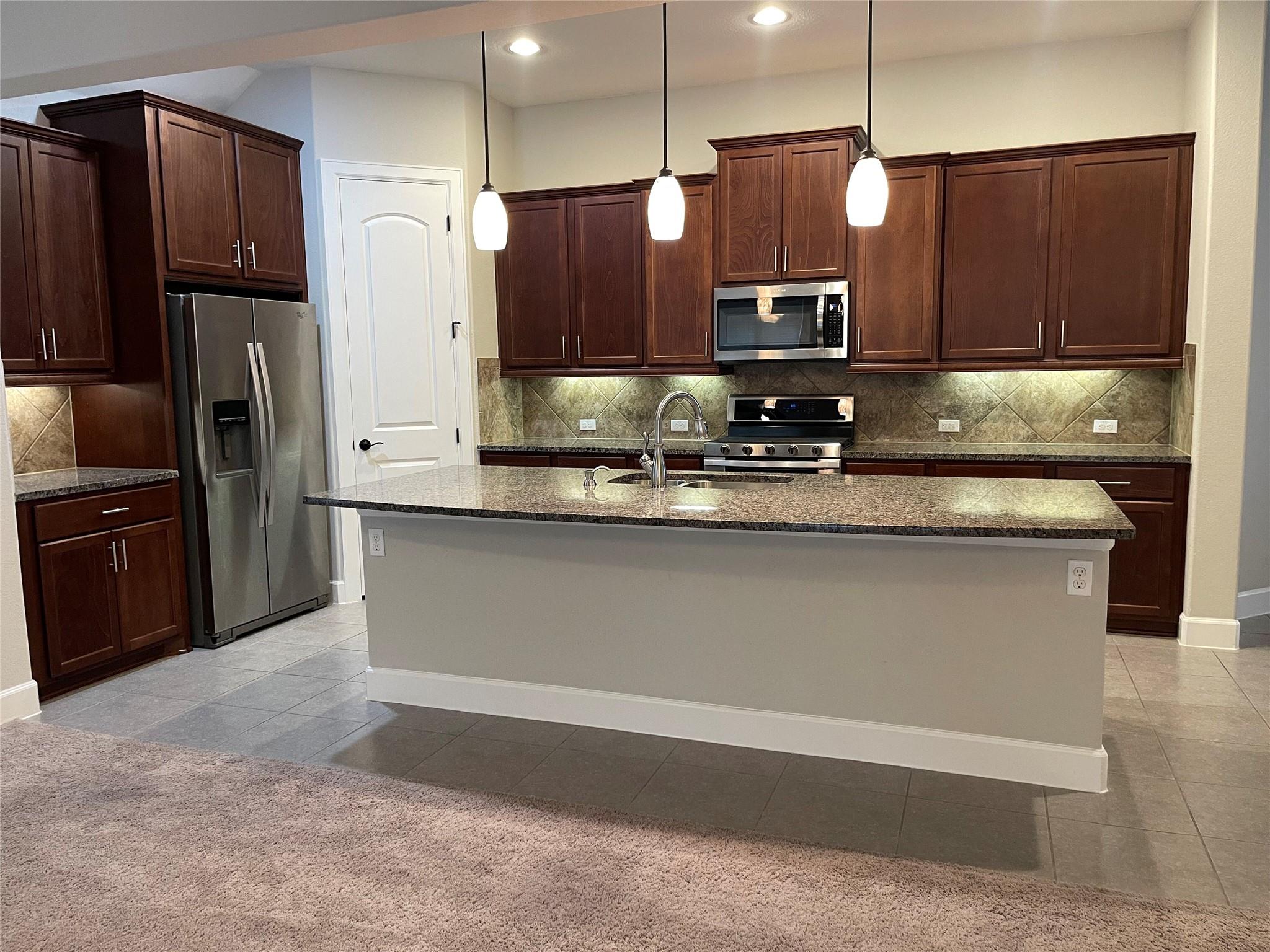 115 Hopping Peach Cv, San Marcos, TX 78666