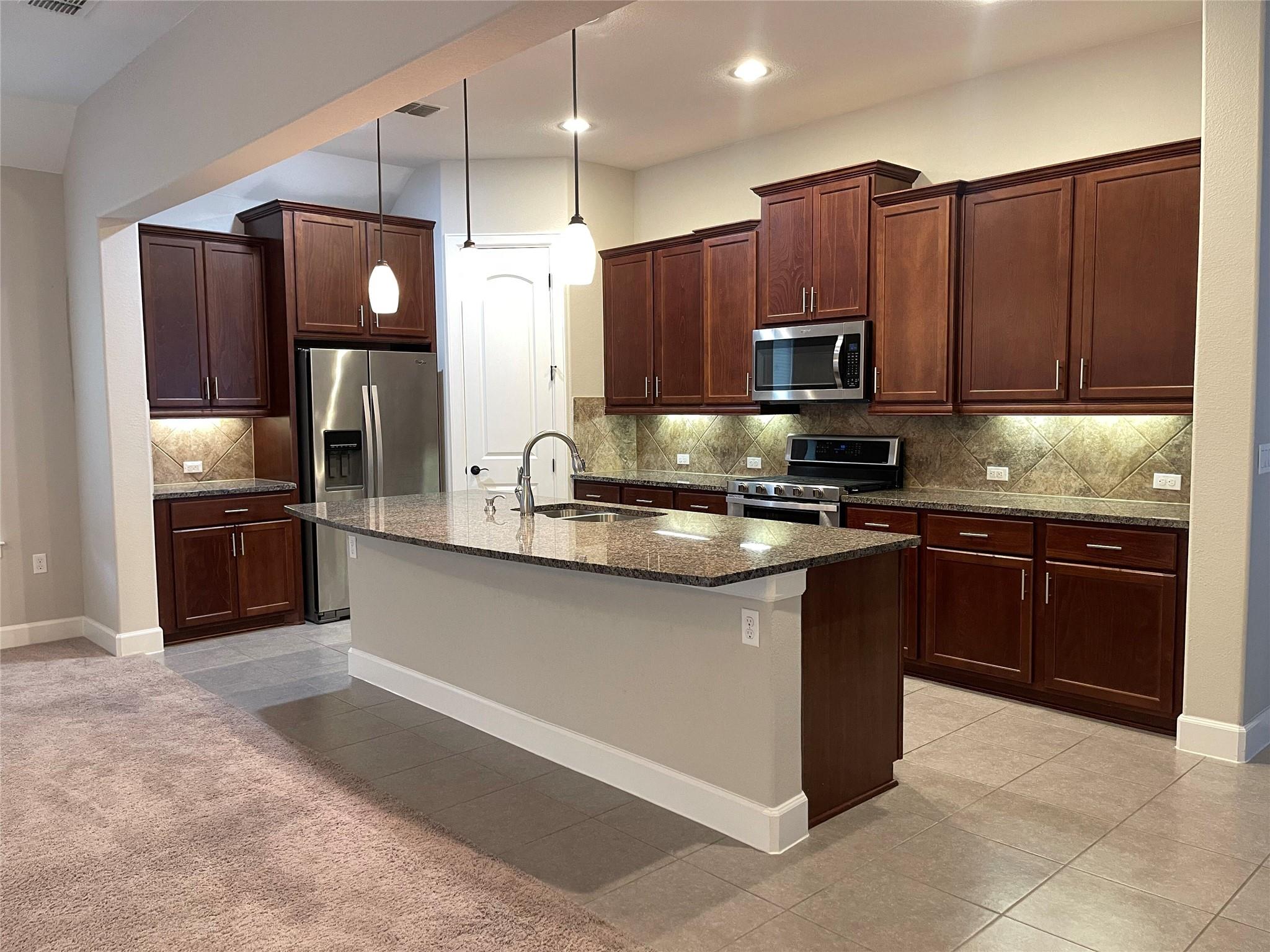 115 Hopping Peach Cv, San Marcos, TX 78666