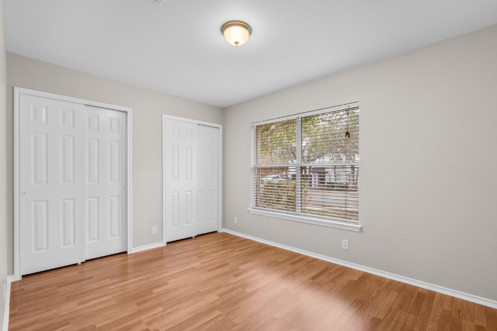 905 Lodosa Dr, Cedar Park, TX 78613