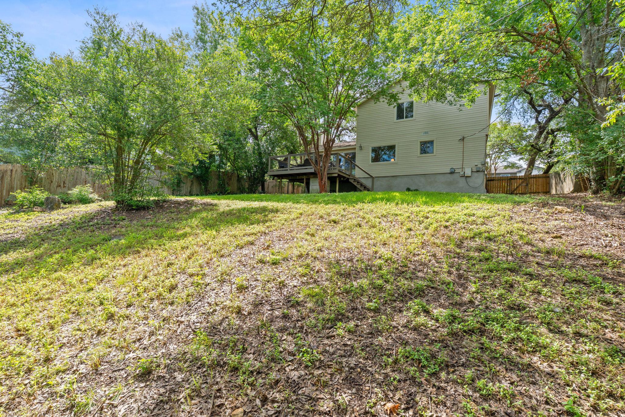 3633 Peregrine Falcon Dr, Austin, TX 78746