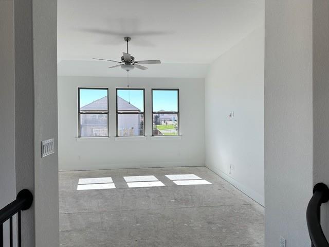 809 S Hemingway Loop, Liberty Hill, TX 78642