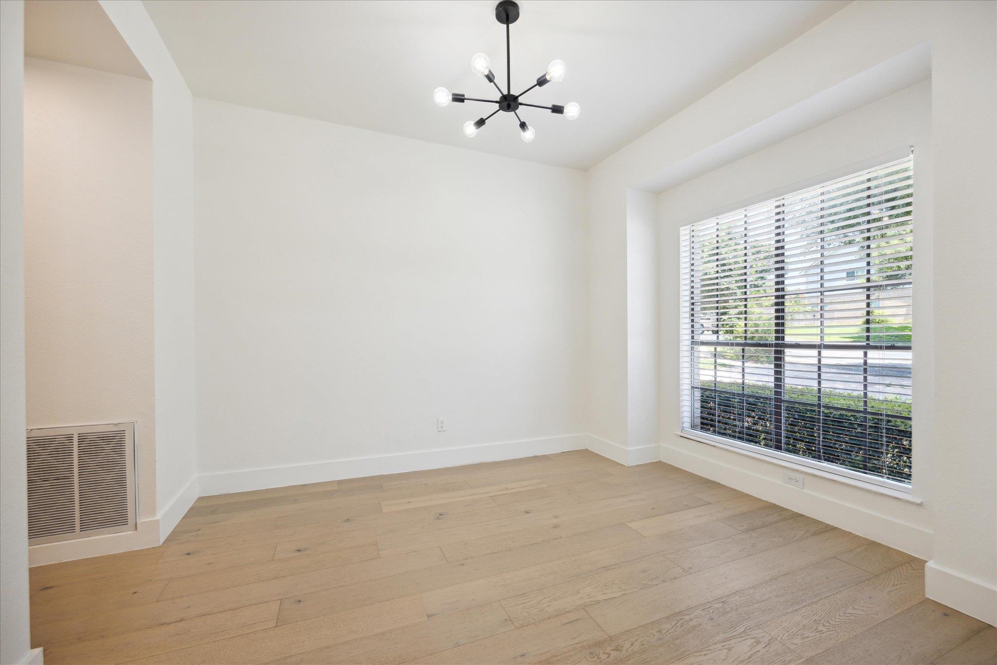 14207 Weldon Ln, Austin, TX 78728