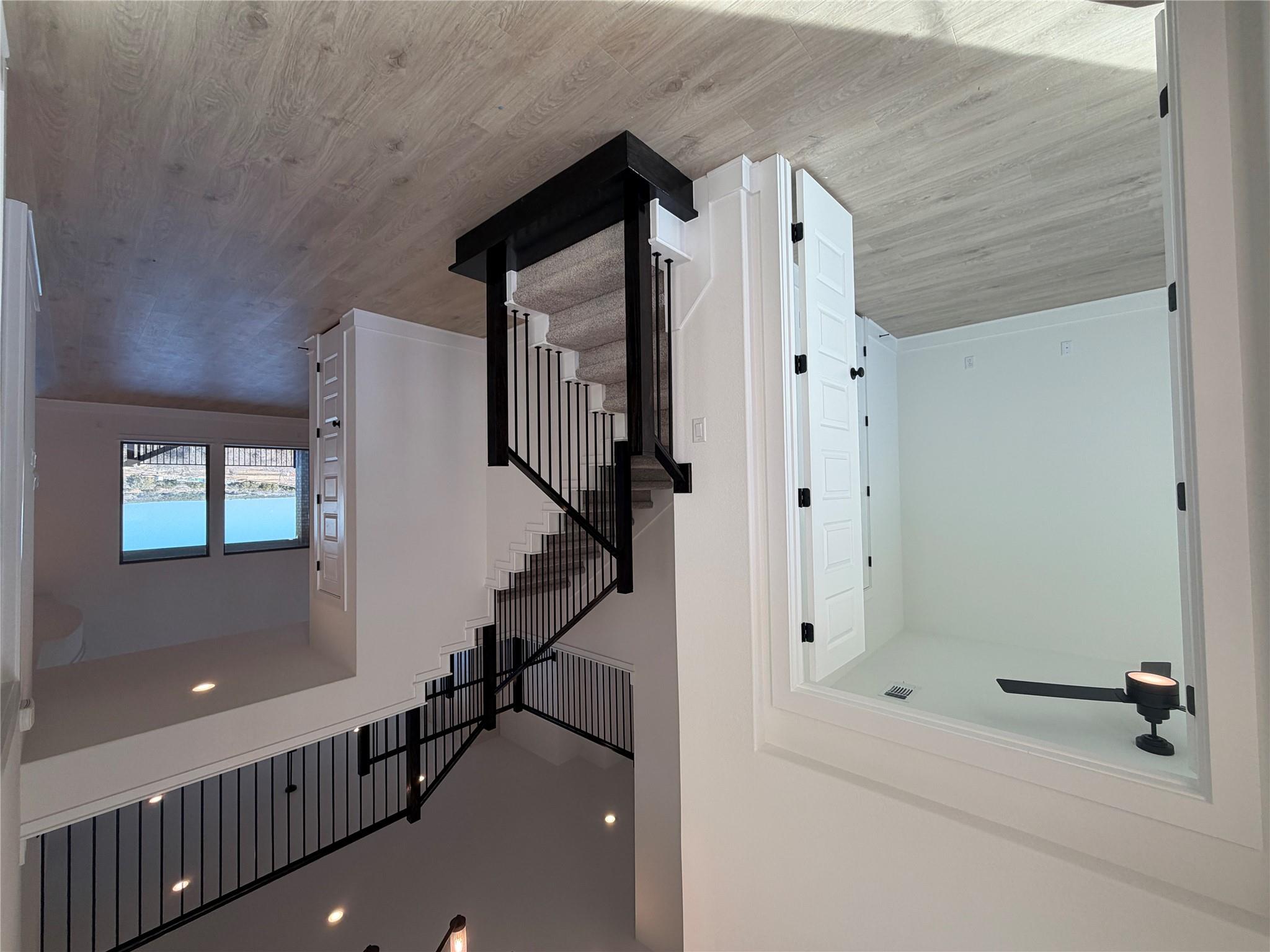 306 Yaklin Dr, Liberty Hill, TX 78642