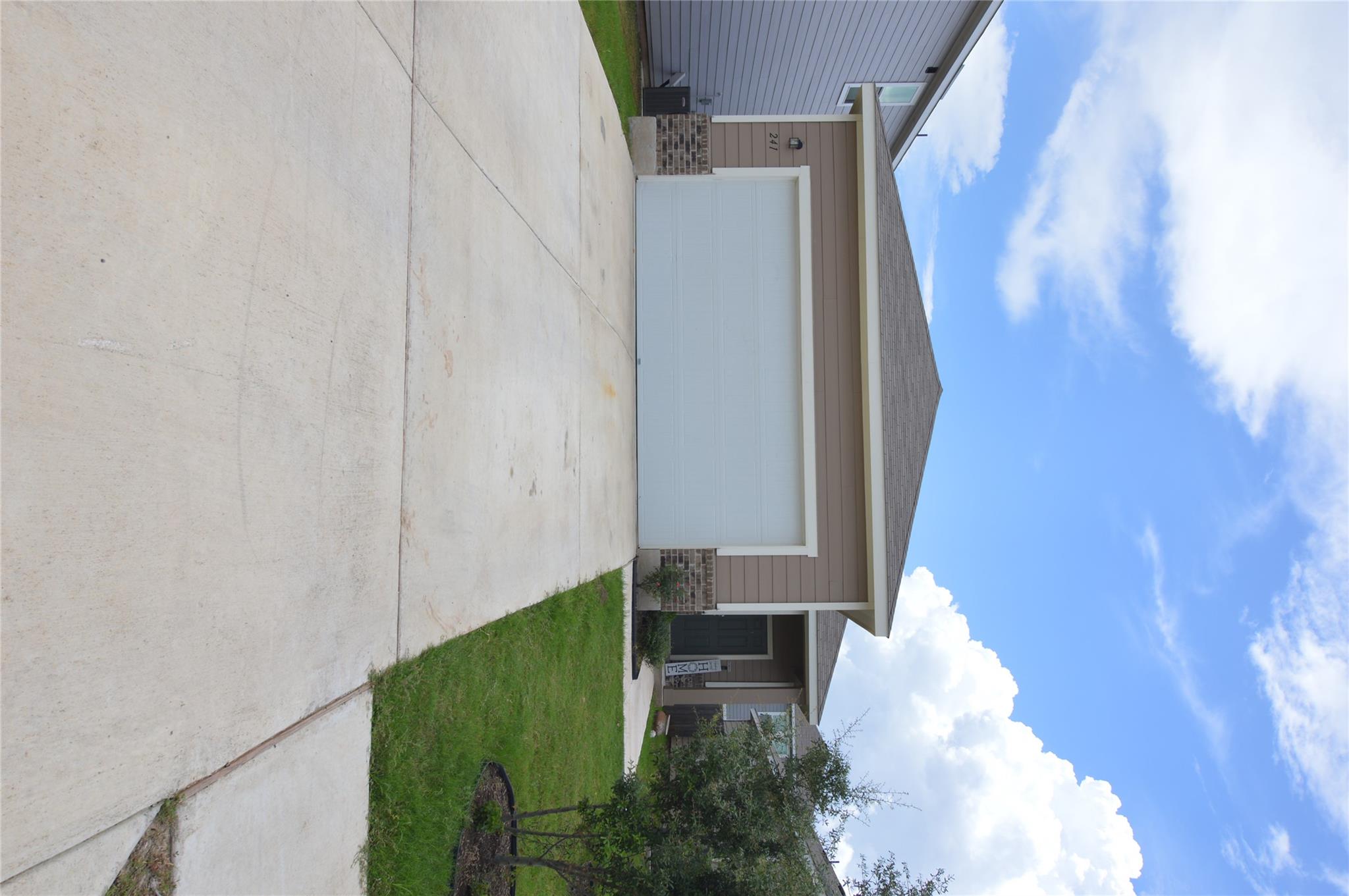 241 Peridot Pass, Maxwell, TX 78656