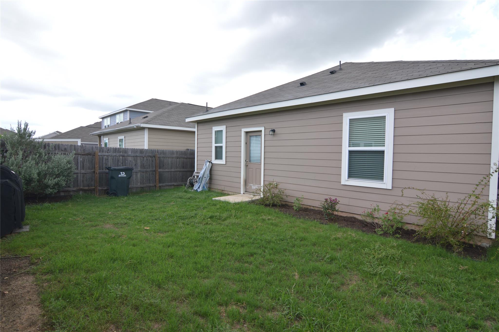 241 Peridot Pass, Maxwell, TX 78656