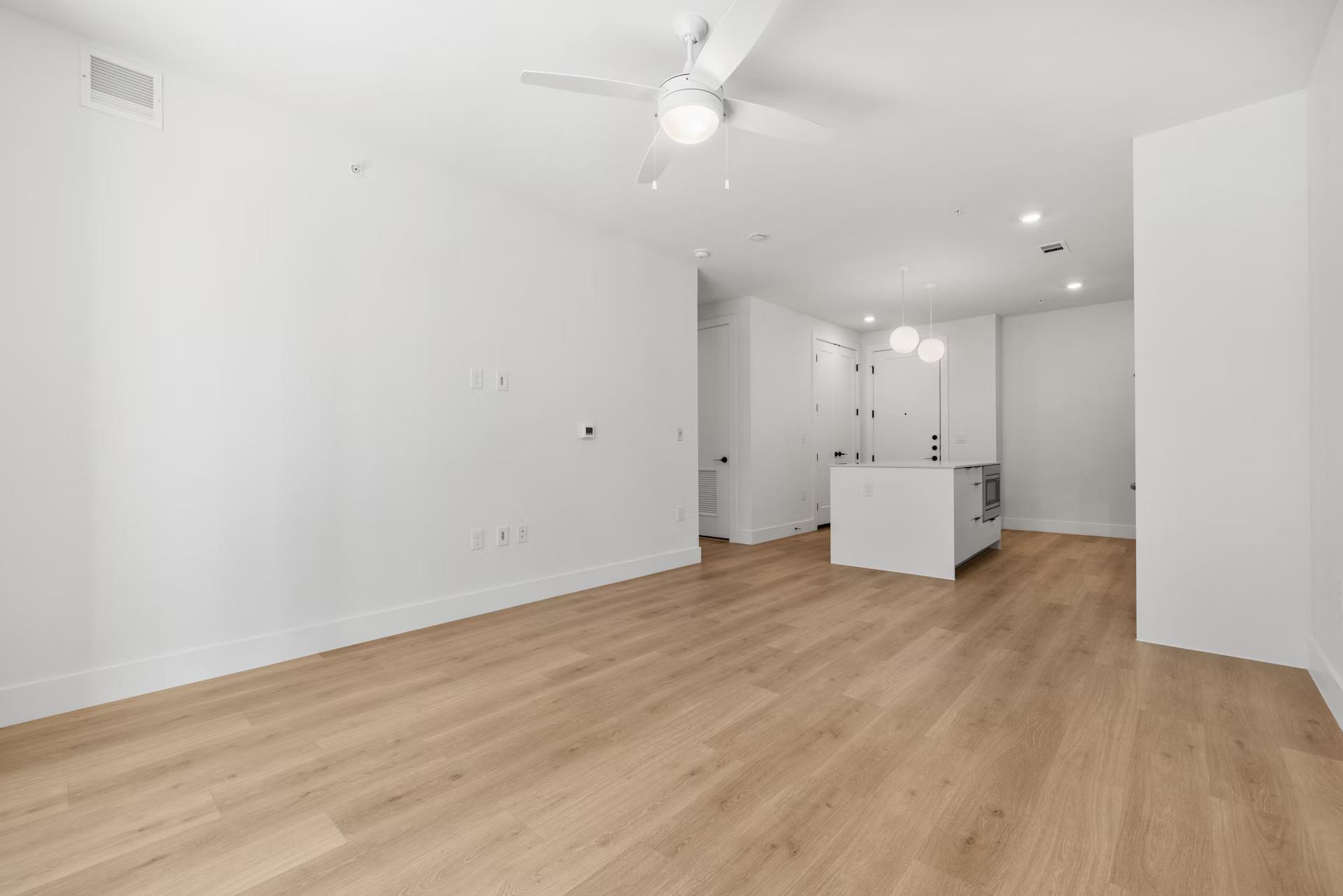 1701 Simond Ave # 208, Austin, TX 78723