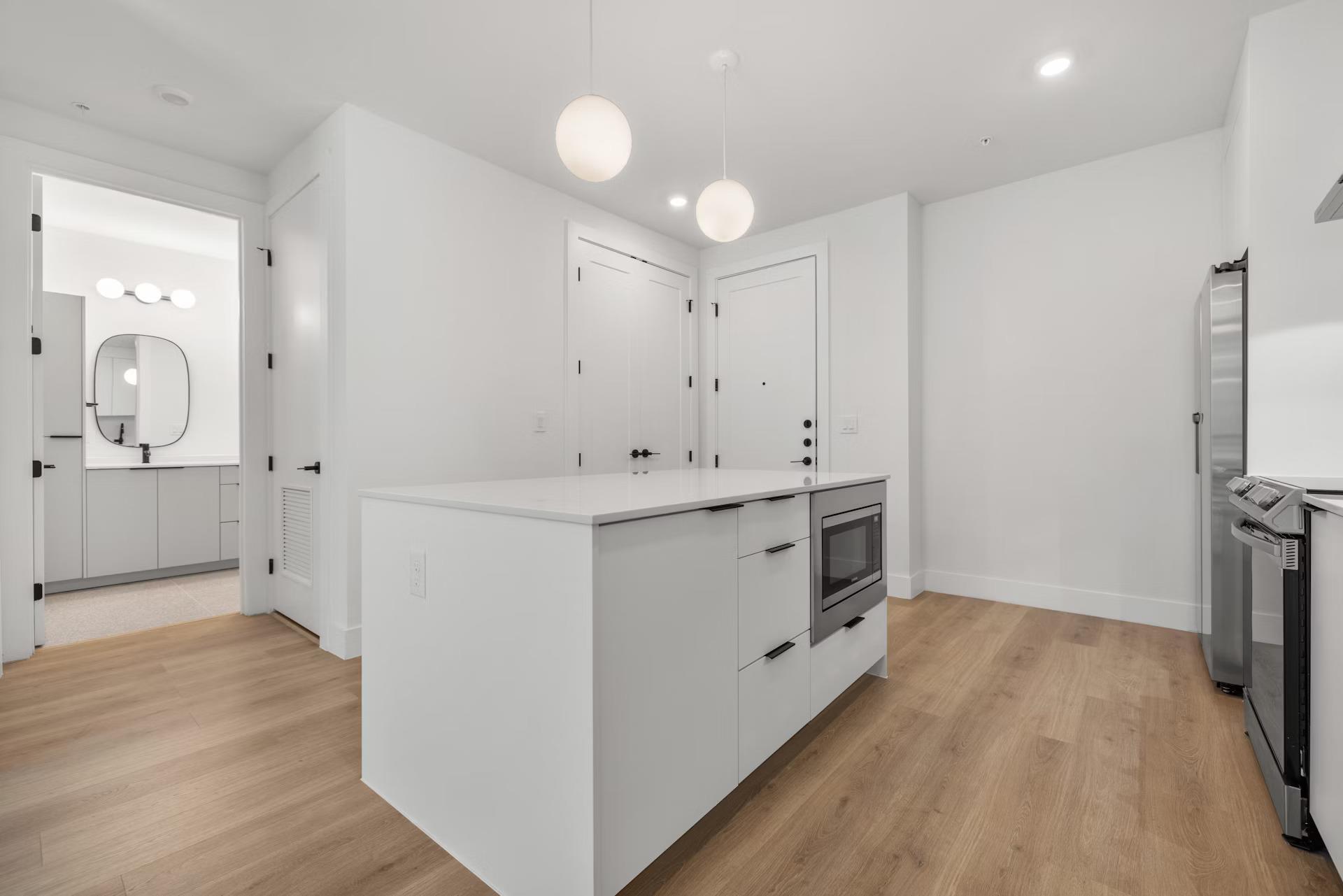 1701 Simond Ave # 208, Austin, TX 78723