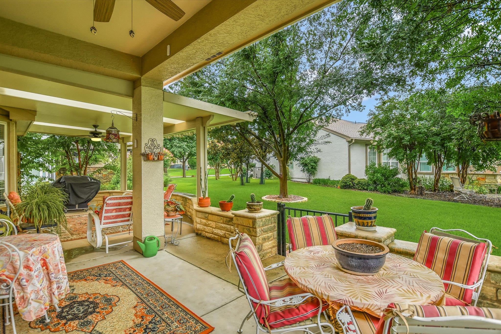 116 Travis Dr, Georgetown, TX 78633