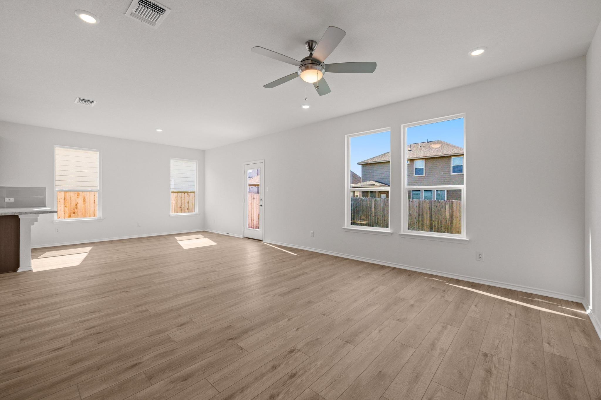 161 Lucky Texan Rd, Jarrell, TX 76537