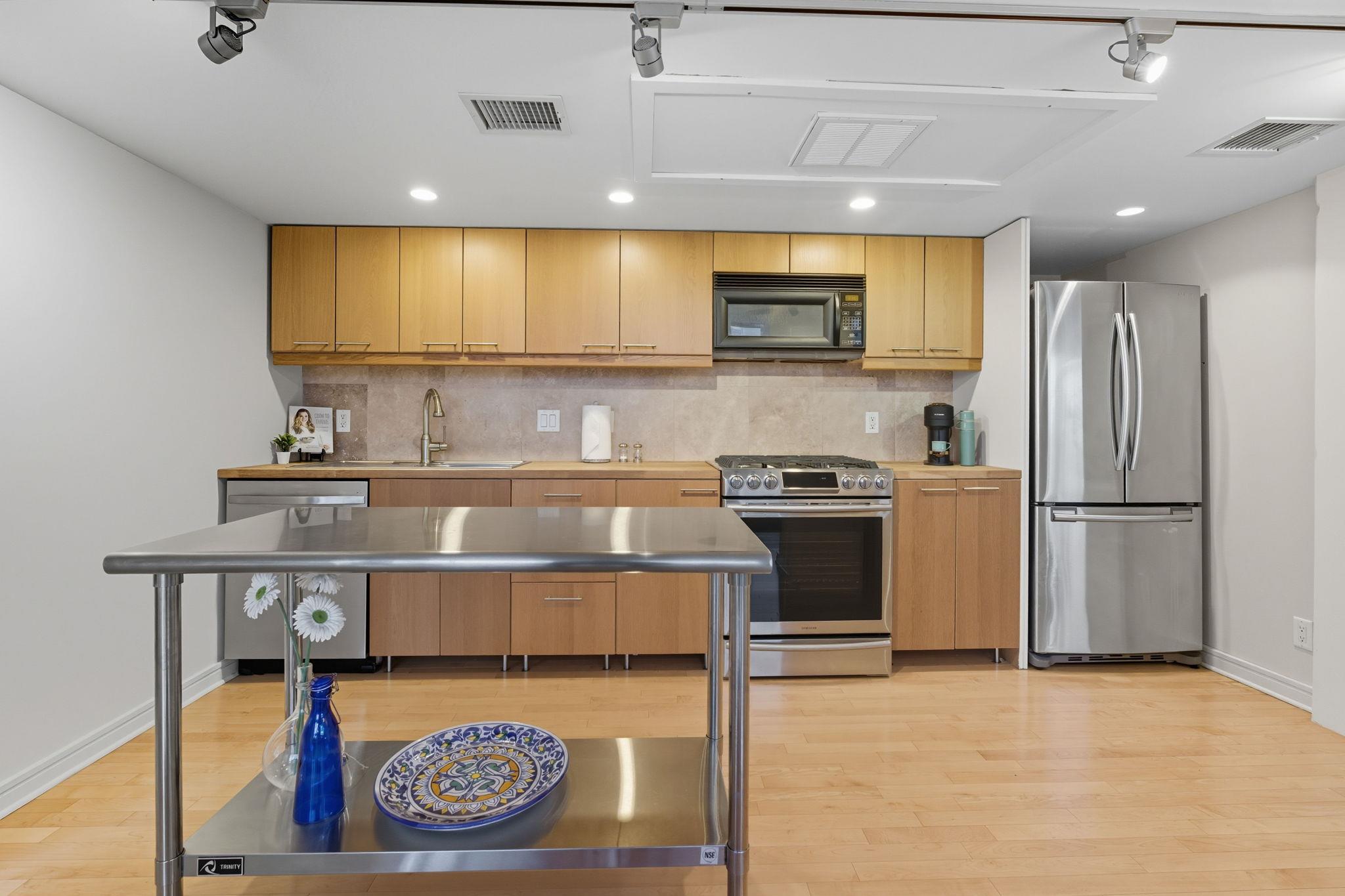 1212 Guadalupe St # 805, Austin, TX 78701