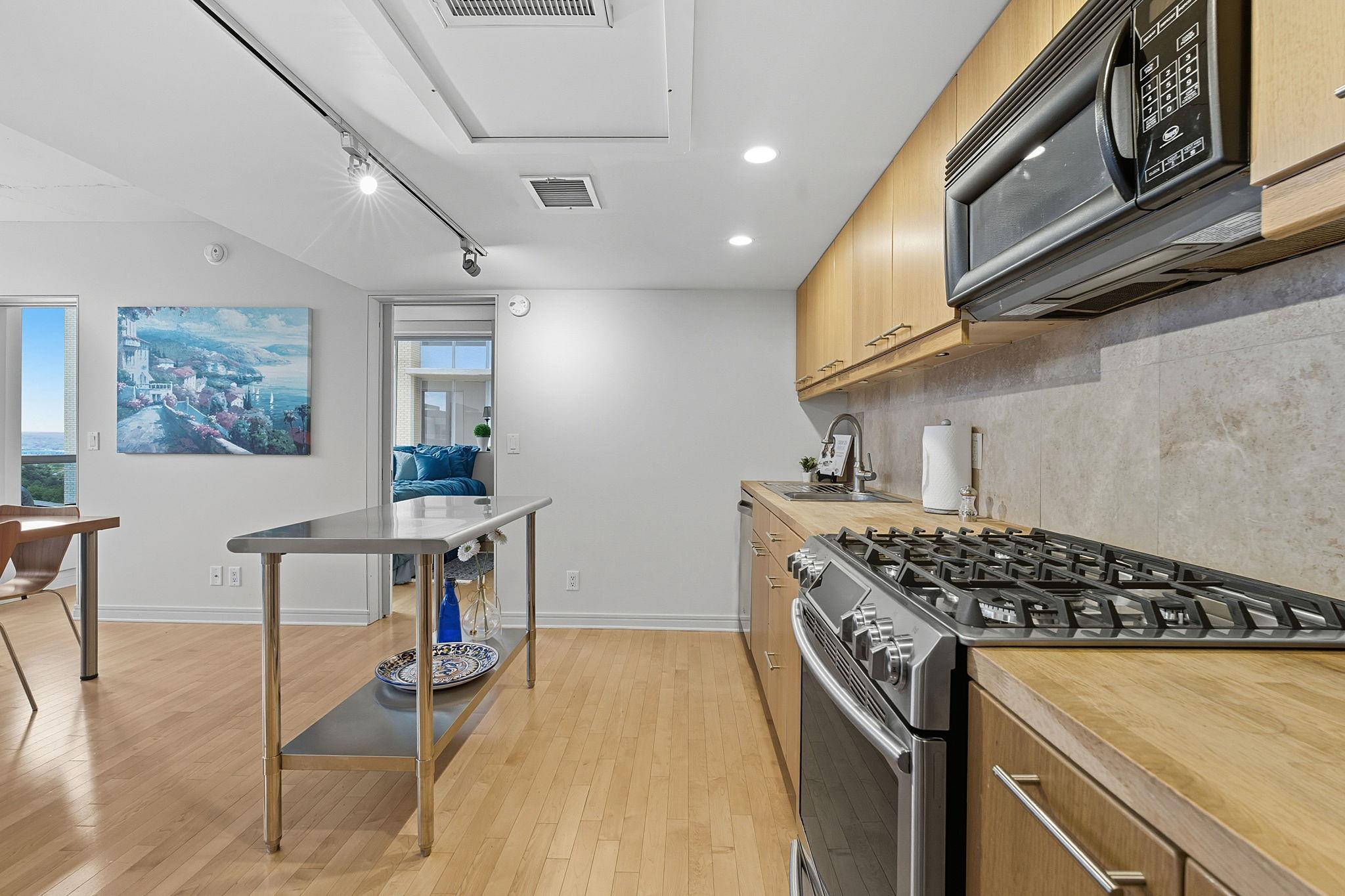 1212 Guadalupe St # 805, Austin, TX 78701