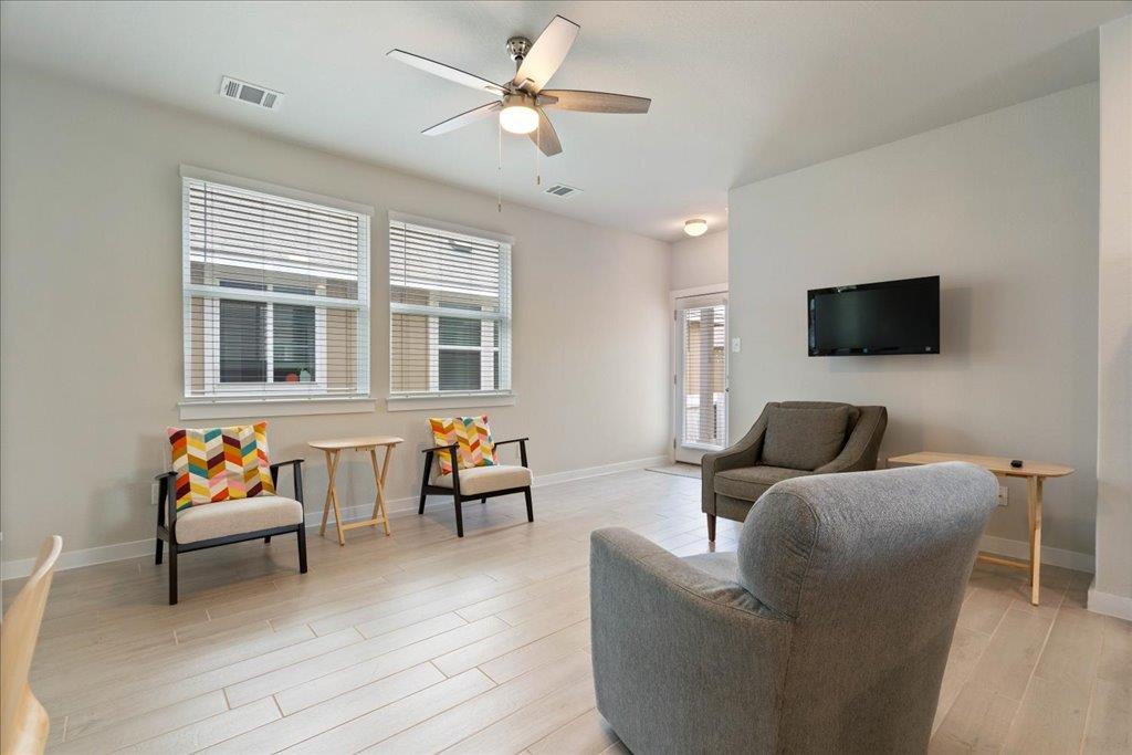 330 Hortus Dr, Kyle, TX 78640