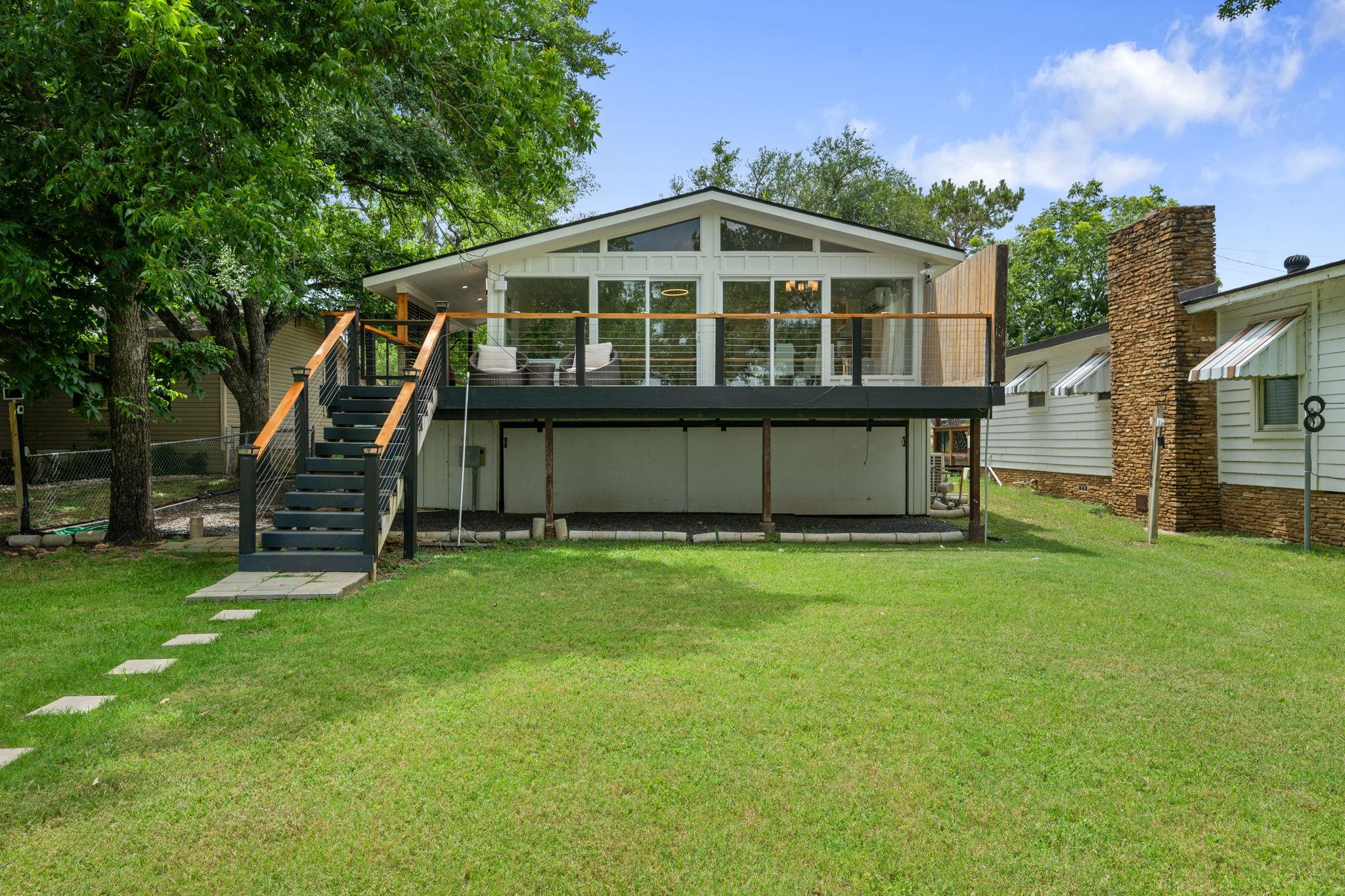 912 Hill Circle West Dr, Granite Shoals, TX 78654