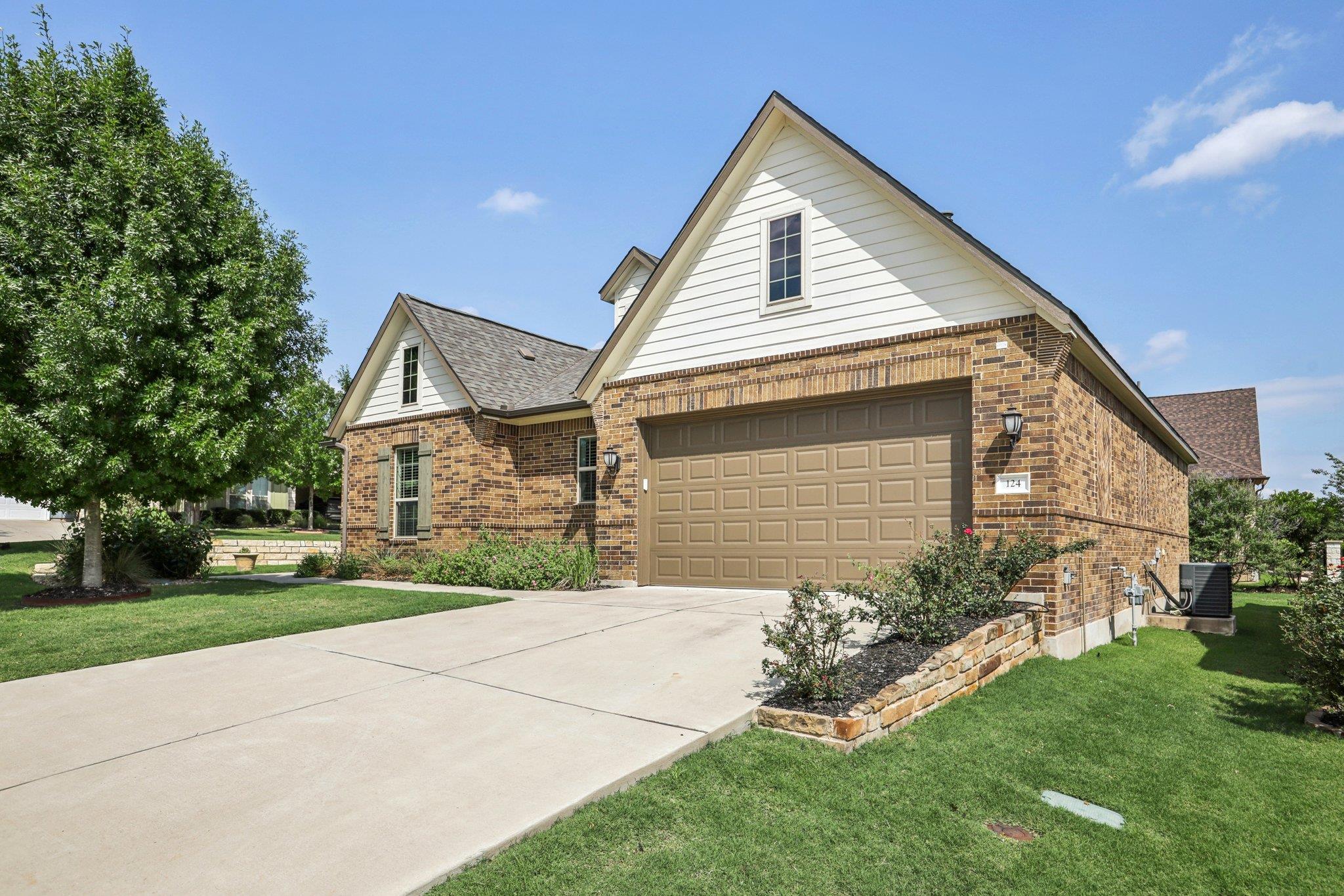 124 Dreaming Plum Ln, San Marcos, TX 78666