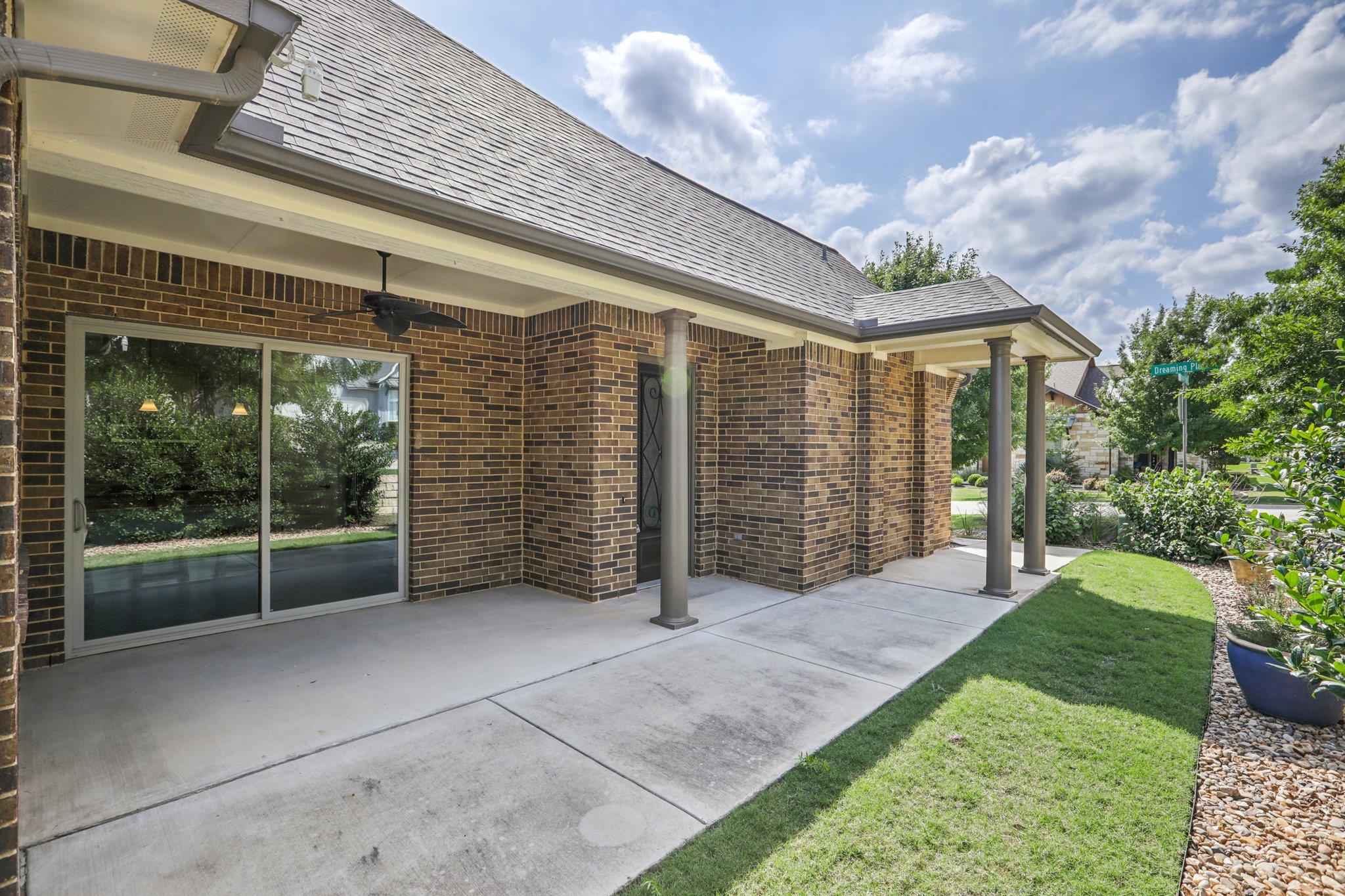 124 Dreaming Plum Ln, San Marcos, TX 78666