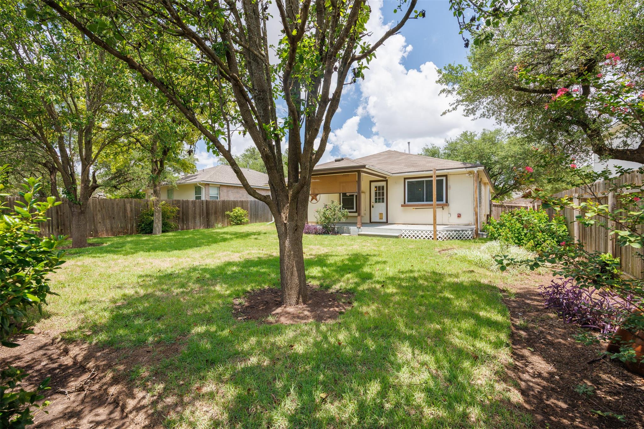 3710 Castle Rock Dr, Round Rock, TX 78681
