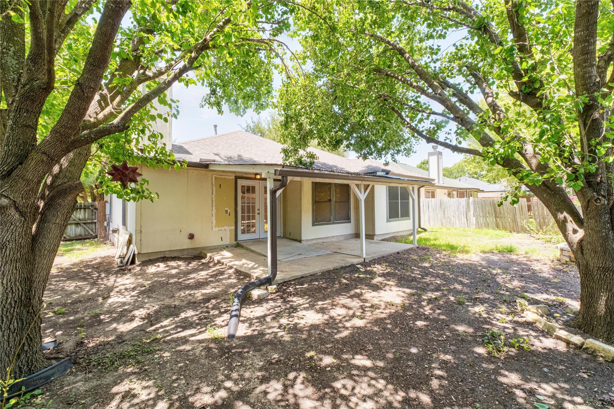 220 Bailey Loop, Kyle, TX 78640