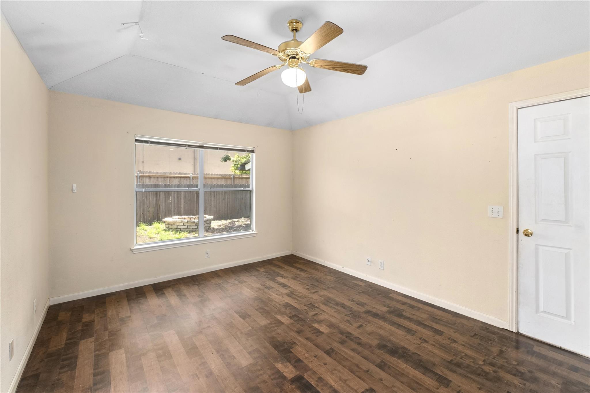220 Bailey Loop, Kyle, TX 78640